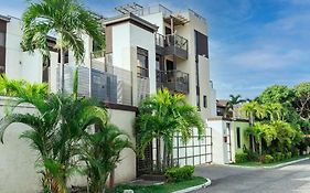 Finest Accommodation Riches Manor 1 Gladstone Drive Apt A2 Kgn 6 New Kgn