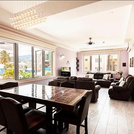Finest Accommodation Riches Manor 1 Gladstone Drive Apt A2 Kgn 6 New Kgn Kingston Exterior photo