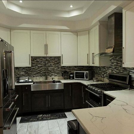 Finest Accommodation Riches Manor 1 Gladstone Drive Apt A2 Kgn 6 New Kgn Kingston Exterior photo